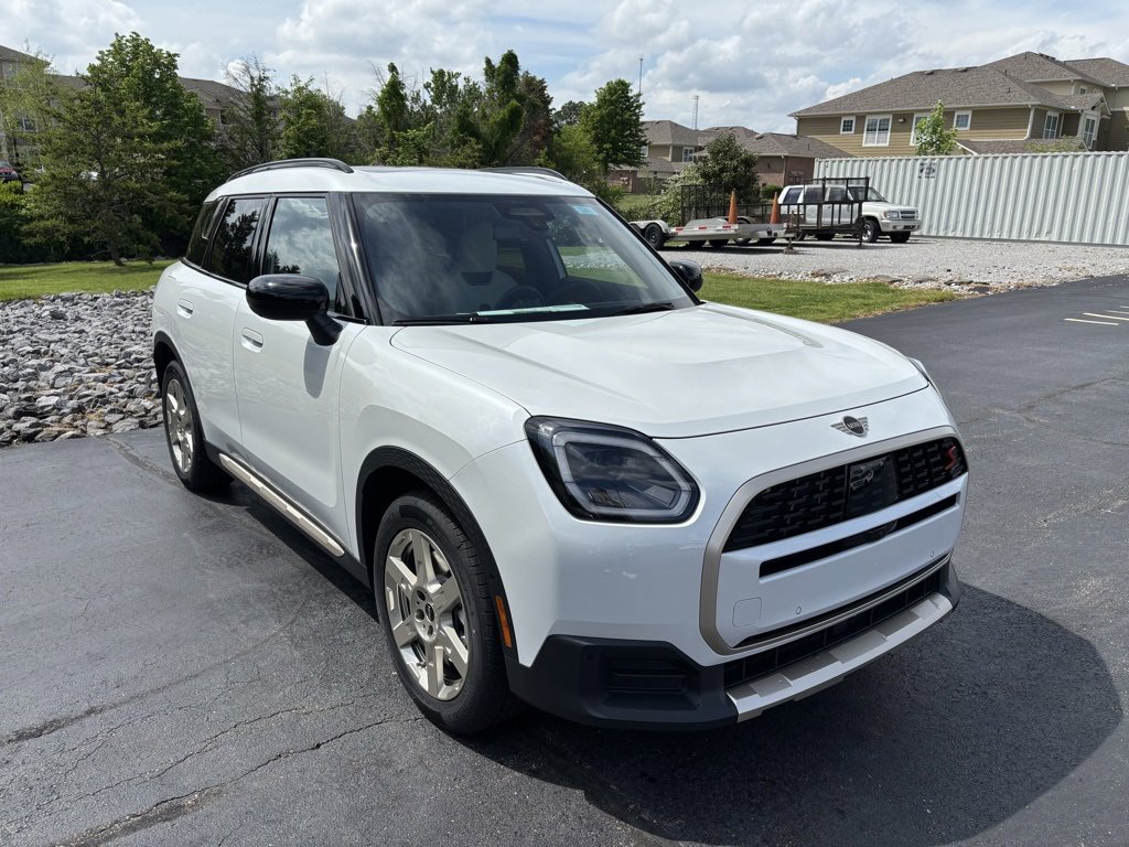 New 2025 MINI Cooper Countryman S w/ Comfort Package Max image 8