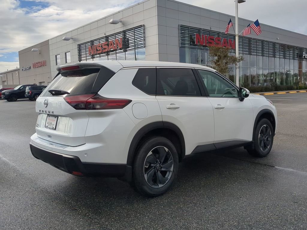 New 2026 Nissan Rogue SV image 4