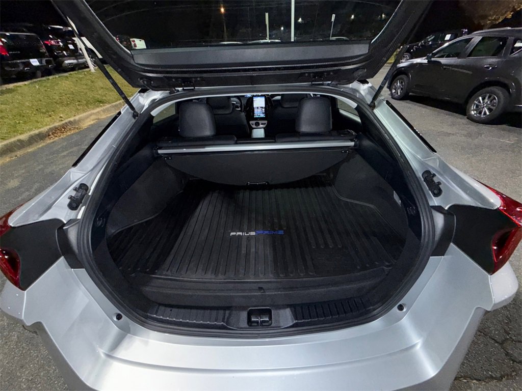 Used 2018 Toyota Prius Prime Advanced image 21