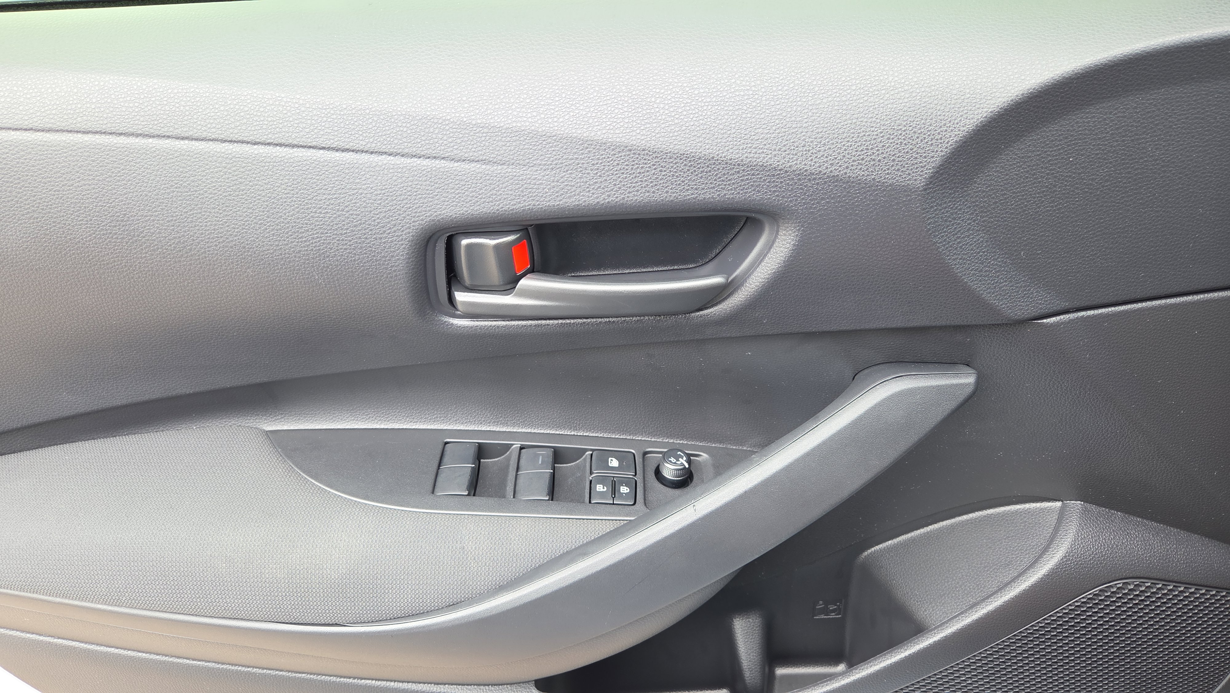 Certified 2026 Toyota Corolla LE image 16