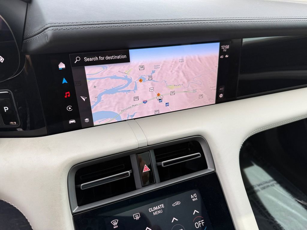 Used 2025 Porsche Taycan image 17