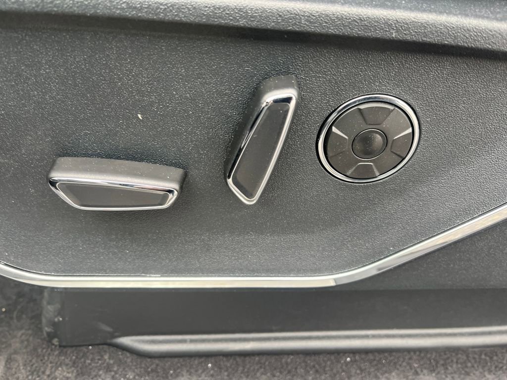 New 2026 Ford F150 Platinum w/ Equipment Group 702A High image 31