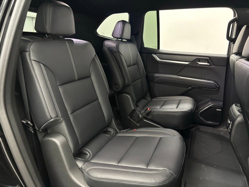 New 2026 GMC Acadia Elevation w/ Elevation Premium Package image 39
