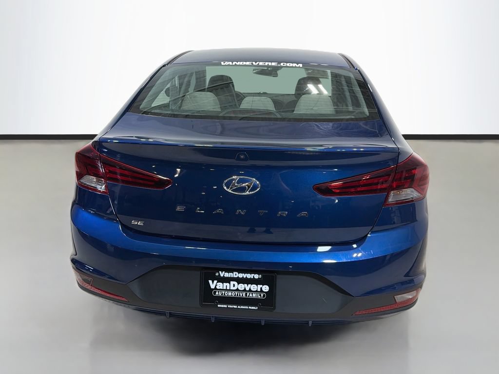 Used 2020 Hyundai Elantra SE FWD image 8