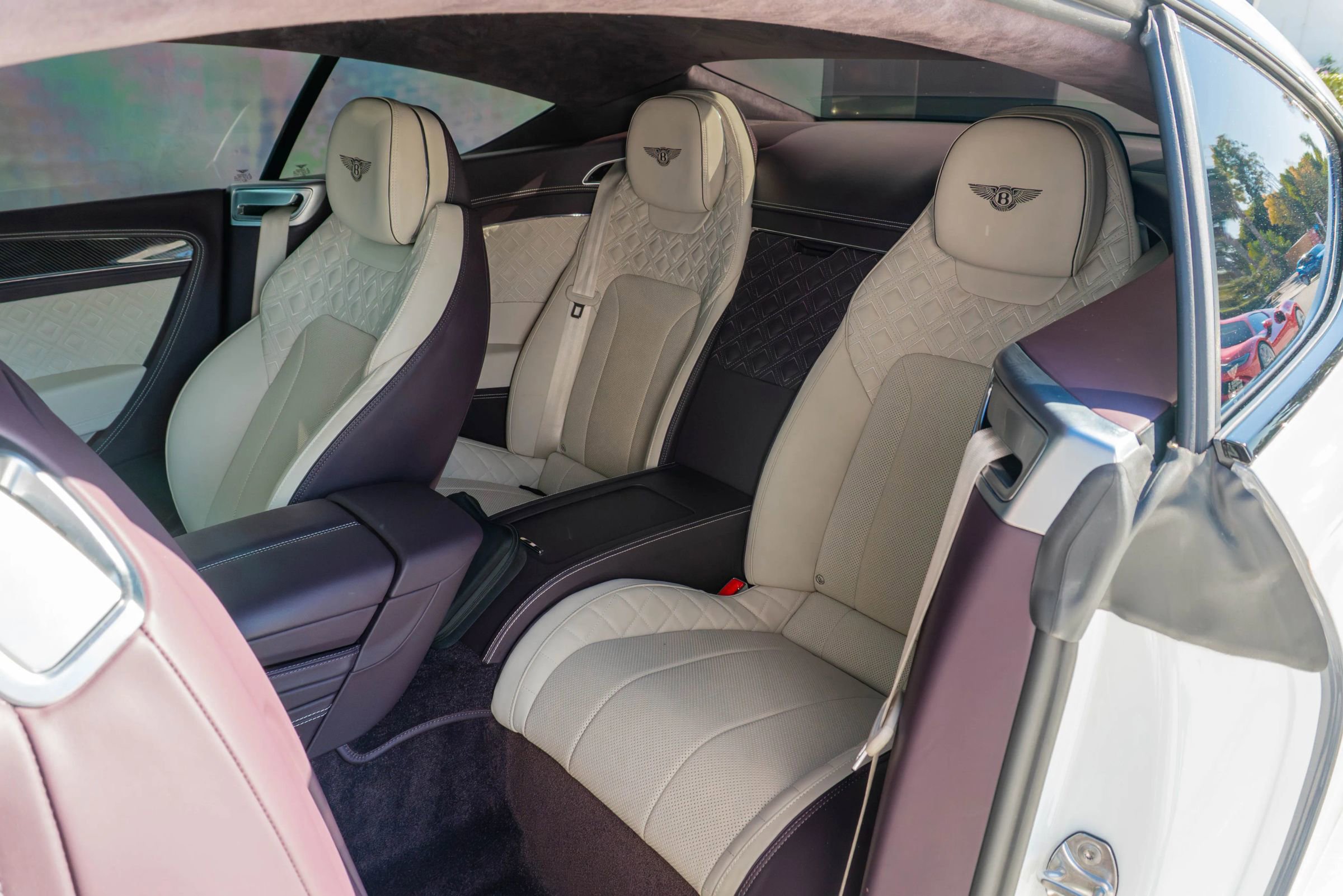 Used 2022 Bentley Continental GT image 11