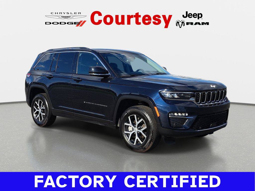 Certified 2023 Jeep Grand Cherokee Limited w/ Luxury Tech Group II AWD/4WD image 1