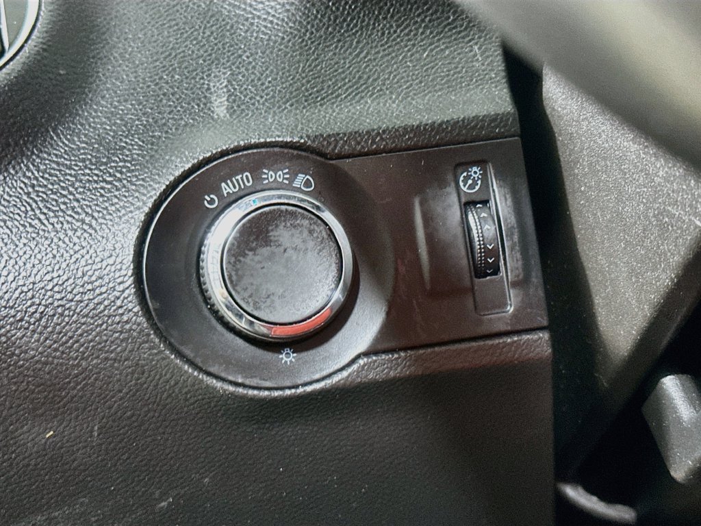 Used 2010 Chevrolet Camaro SS w/ RS Package RWD image 12