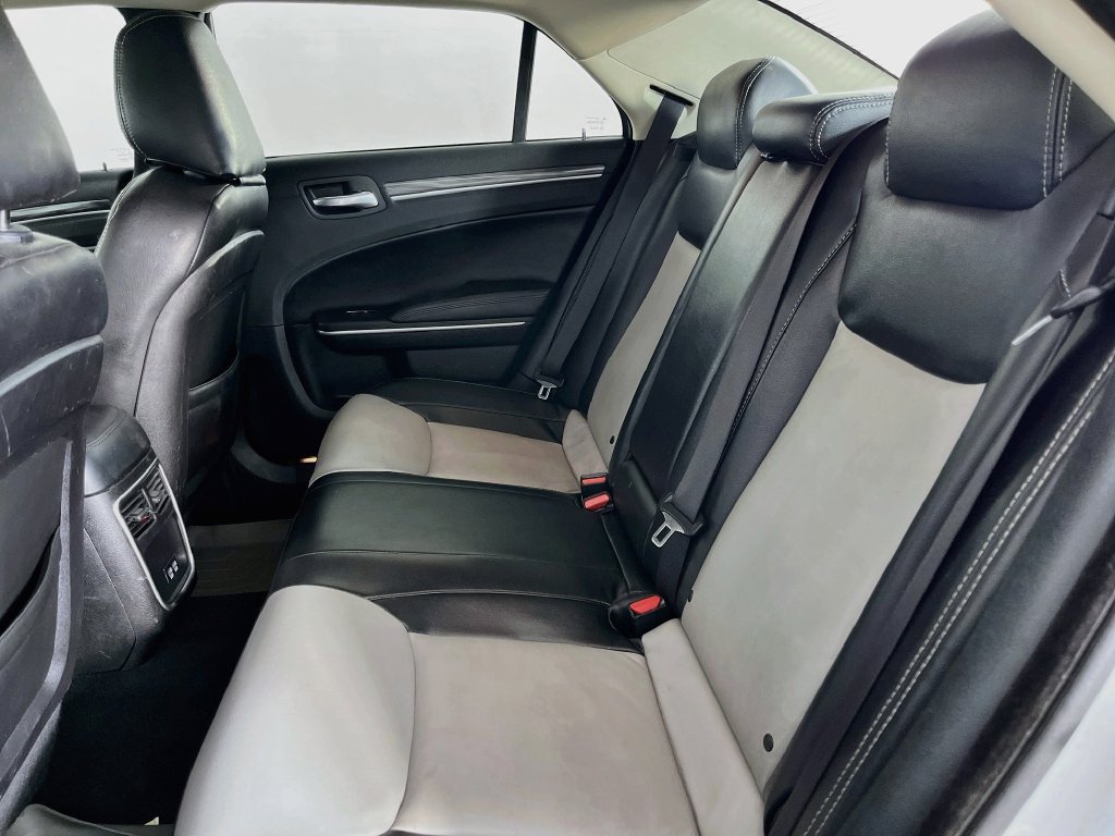 Used 2019 Chrysler 300 Touring w/ Sport Appearance Package RWD image 30