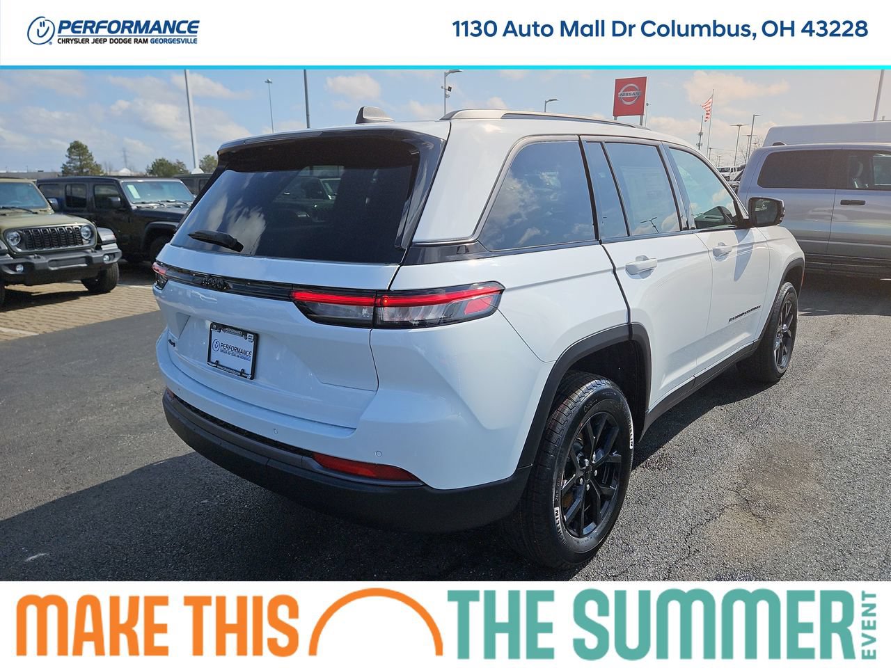 New 2026 Jeep Grand Cherokee Altitude AWD/4WD image 7