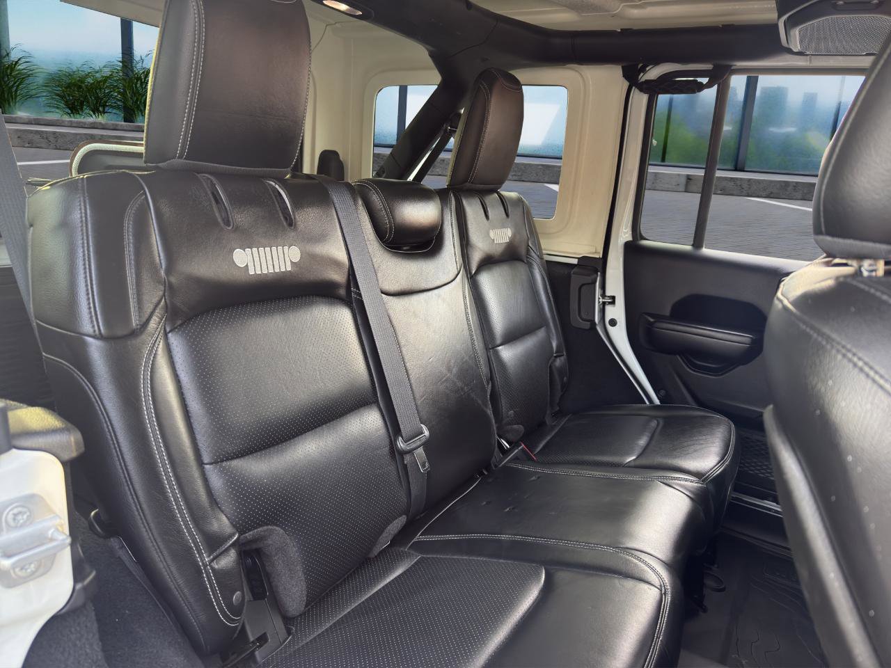 Used 2020 Jeep Wrangler Unlimited Sport S image 13