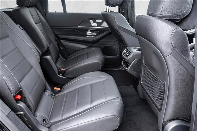 New 2026 Mercedes-Benz GLS 580 4MATIC image 24