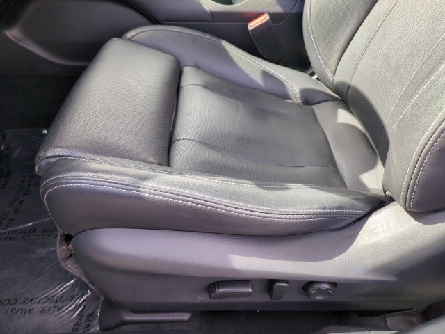 Used 2023 Subaru Outback Touring XT AWD/4WD image 17