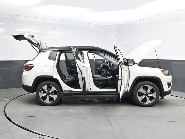Used 2018 Jeep Compass Latitude w/ Popular Equipment Group AWD/4WD image 63