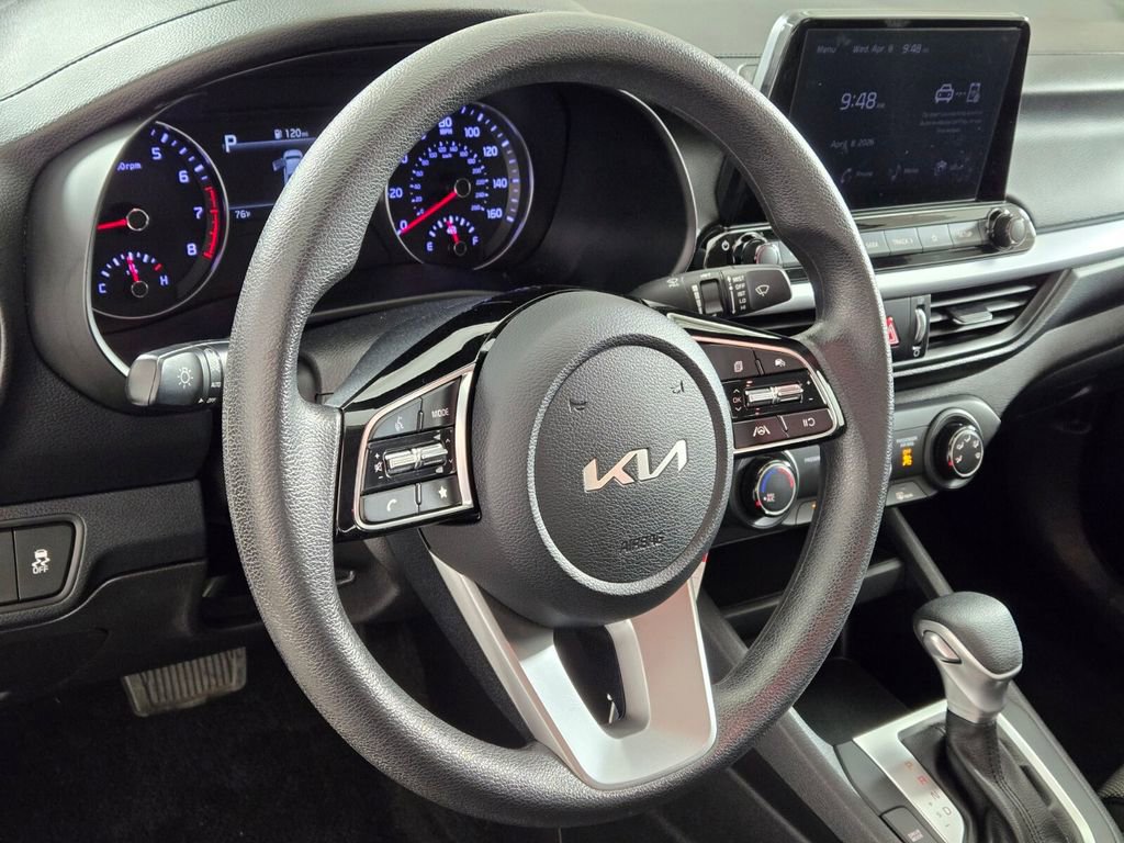 Used 2022 Kia Forte LXS image 23