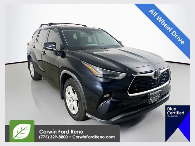 Used 2022 Toyota Highlander LE AWD/4WD image 1