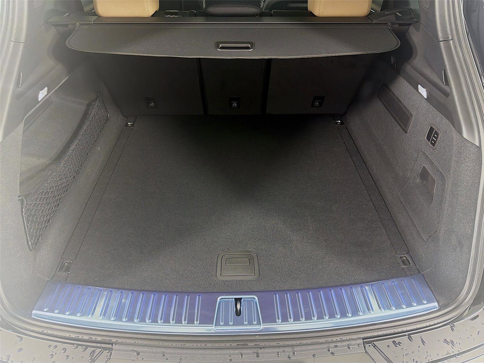 New 2026 Porsche Cayenne image 22