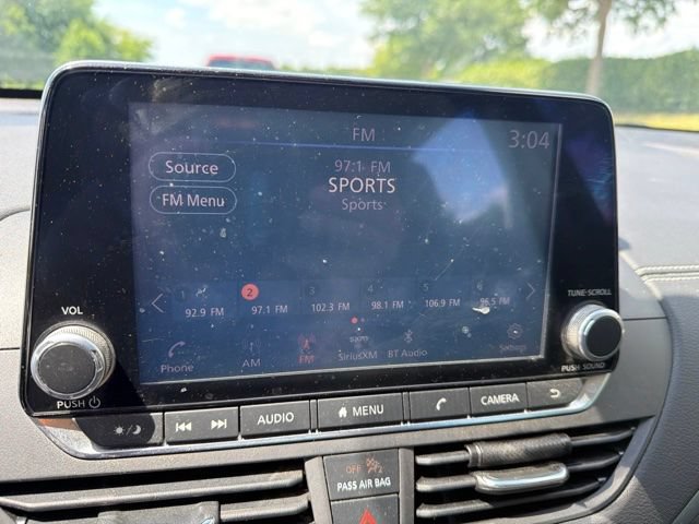 Used 2021 Nissan Altima 2.5 SV w/ SV Premium Package FWD image 12