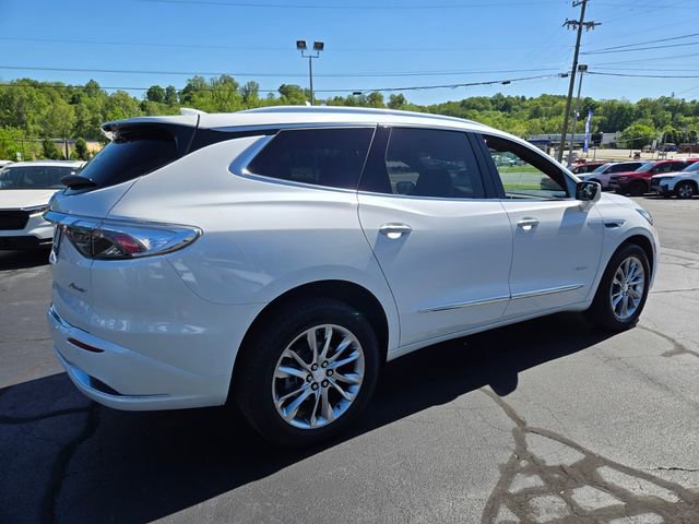 Used 2022 Buick Enclave Avenir w/ Avenir Technology Package AWD/4WD image 8