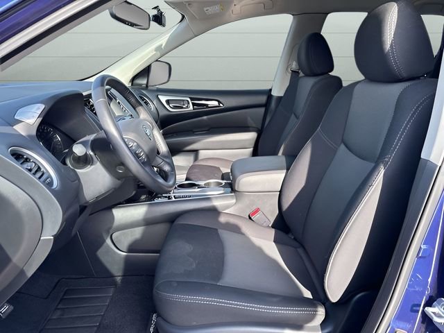 Used 2020 Nissan Pathfinder SV w/ Cargo Package image 21