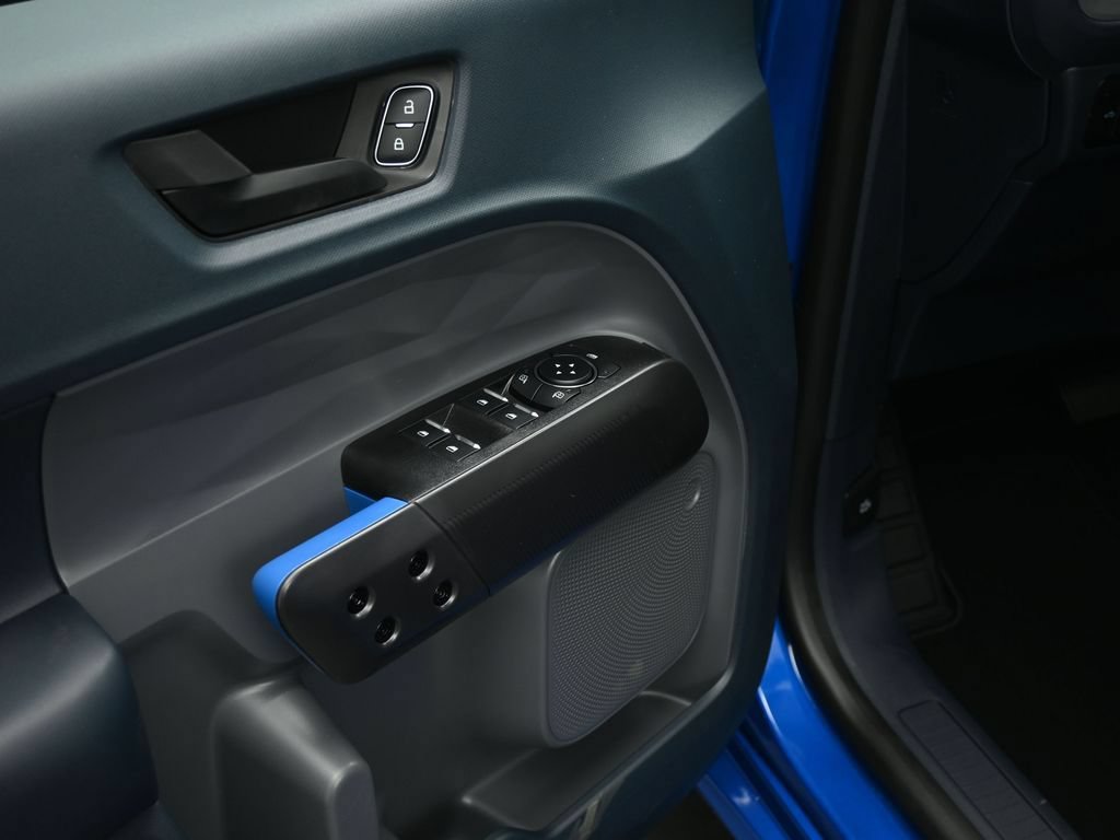 New 2026 Ford Maverick Lobo AWD/4WD image 9