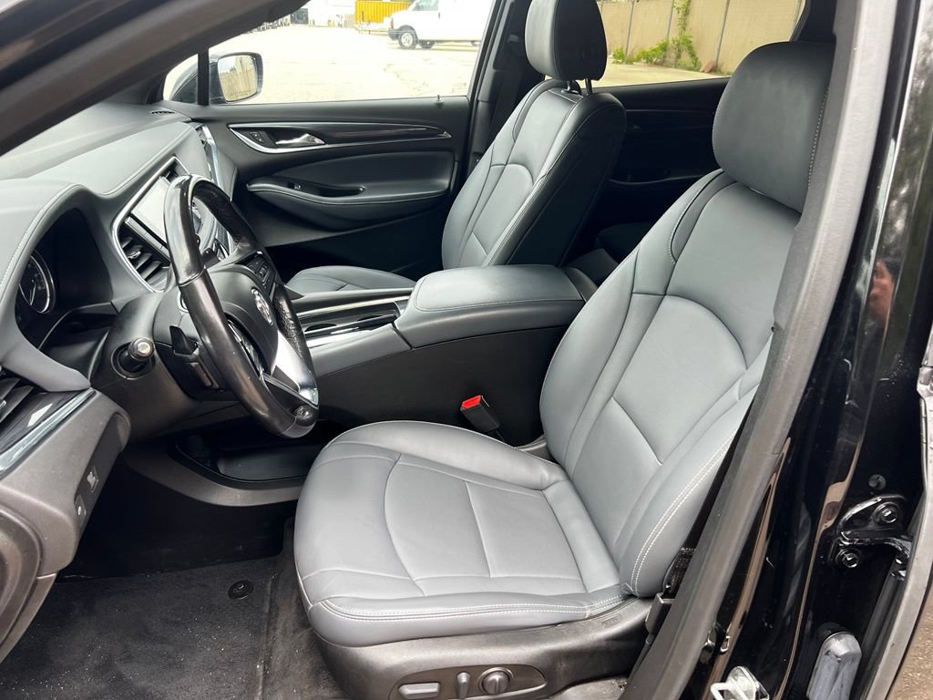 Certified 2023 Buick Enclave Essence FWD image 27