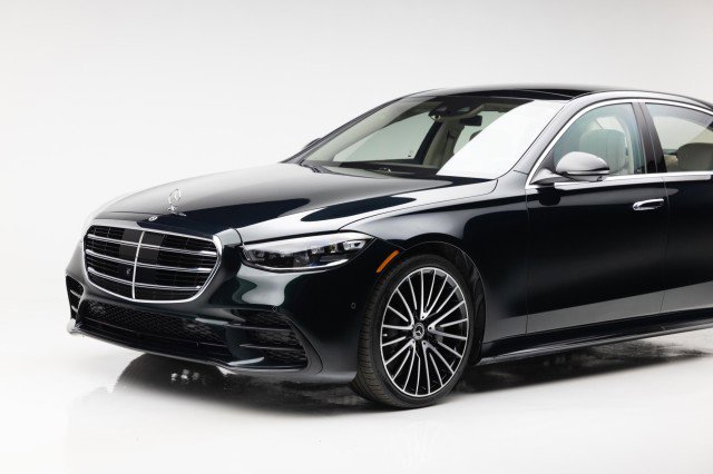 Used 2022 Mercedes-Benz S 580 4MATIC Sedan image 36