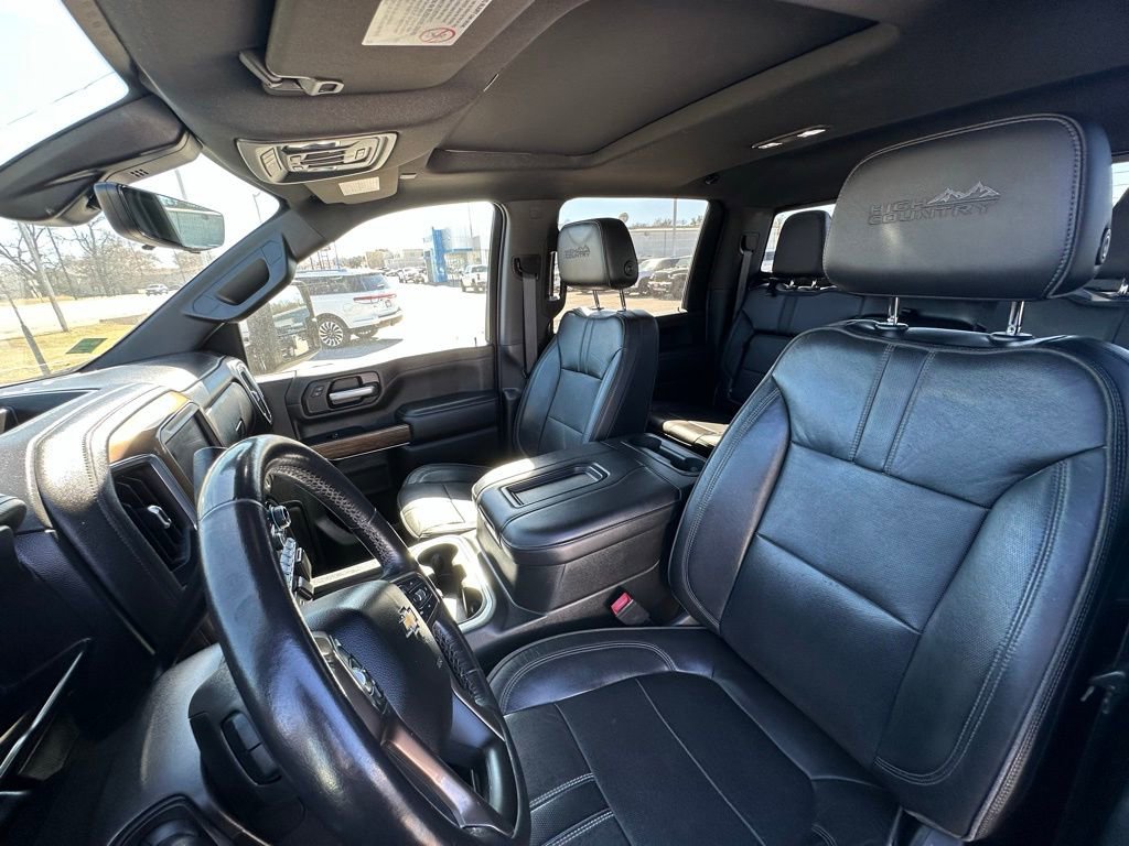 Used 2021 Chevrolet Silverado 3500 High Country image 13