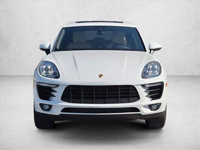 Used 2018 Porsche Macan AWD/4WD image 3