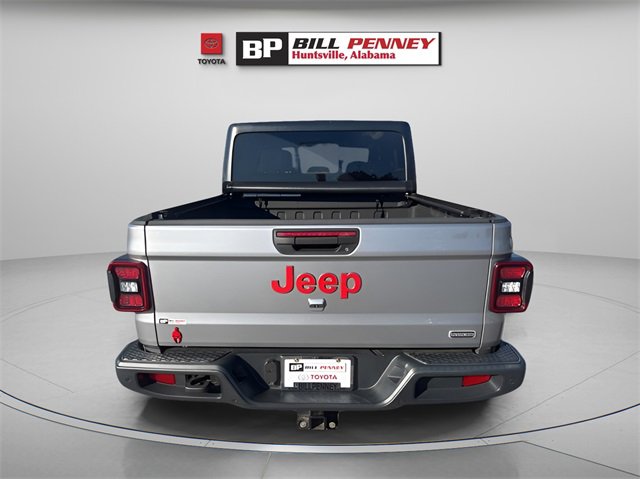 Used 2020 Jeep Gladiator Overland image 4