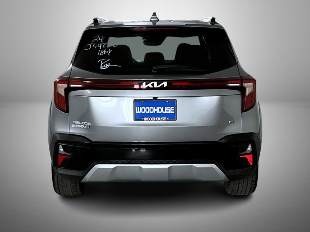 Used 2024 Kia Seltos SX AWD/4WD image 6