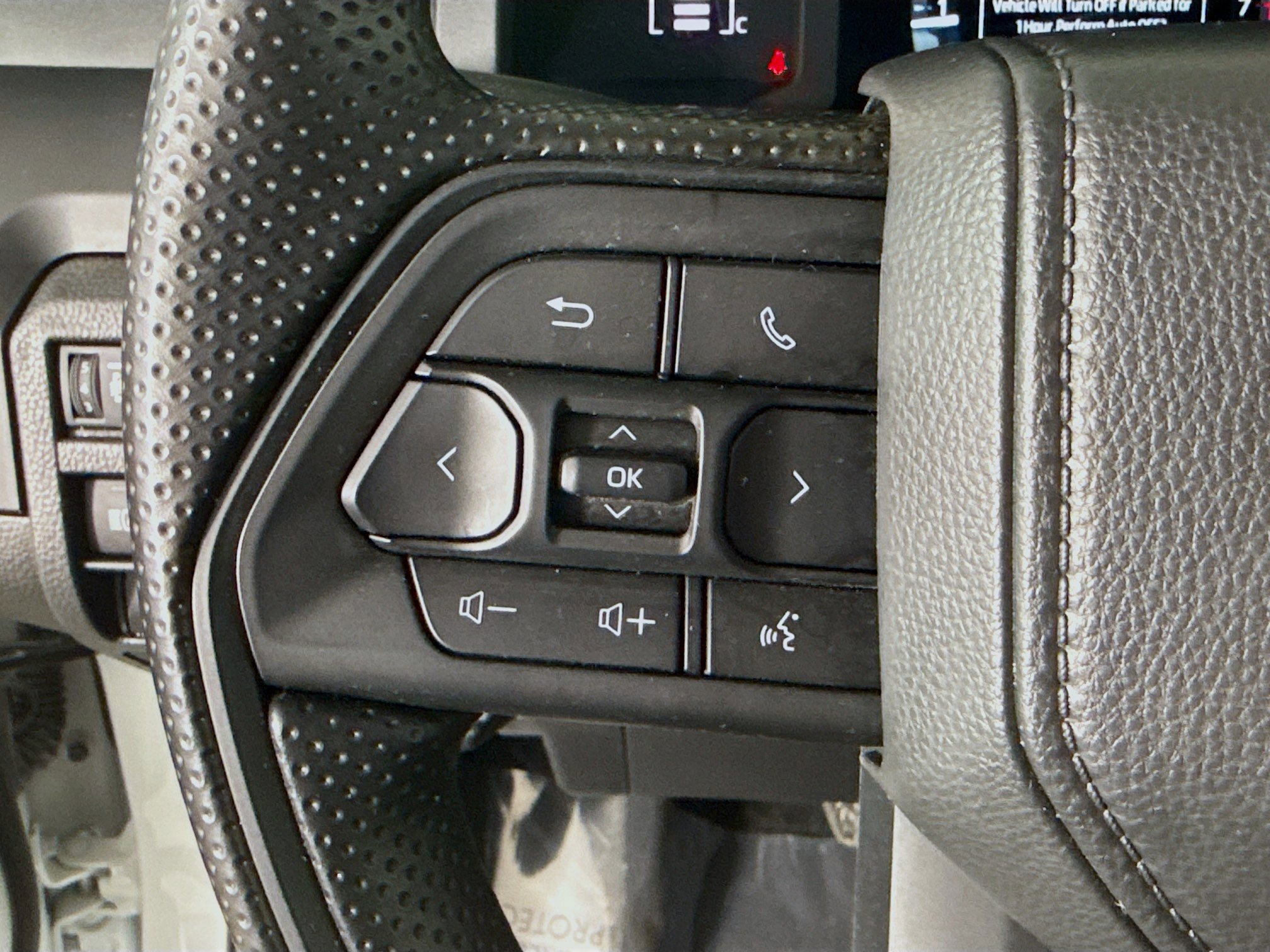 Used 2025 Toyota Tacoma SR image 14