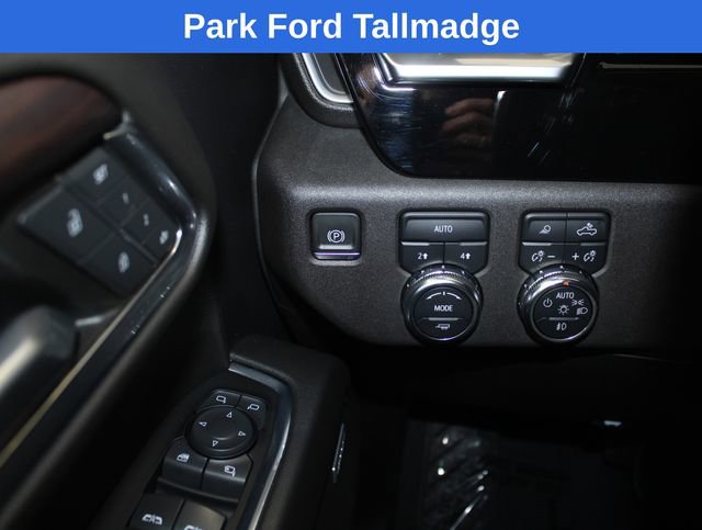 Used 2022 GMC Sierra 1500 SLT w/ SLT Convenience Package AWD/4WD image 19