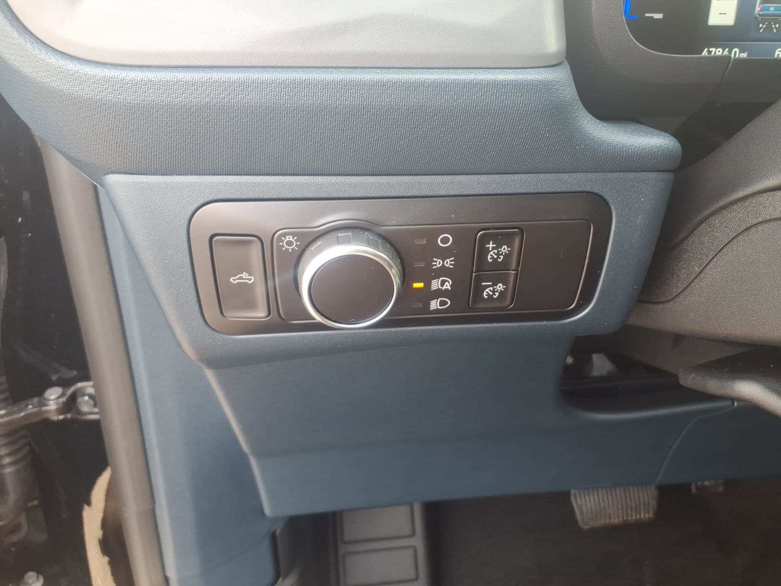Certified 2025 Ford Maverick Tremor AWD/4WD image 13