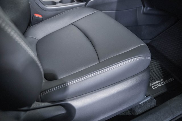 New 2026 Toyota Corolla Cross XLE image 36