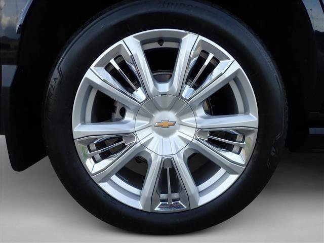 Used 2023 Chevrolet Tahoe High Country AWD/4WD image 7