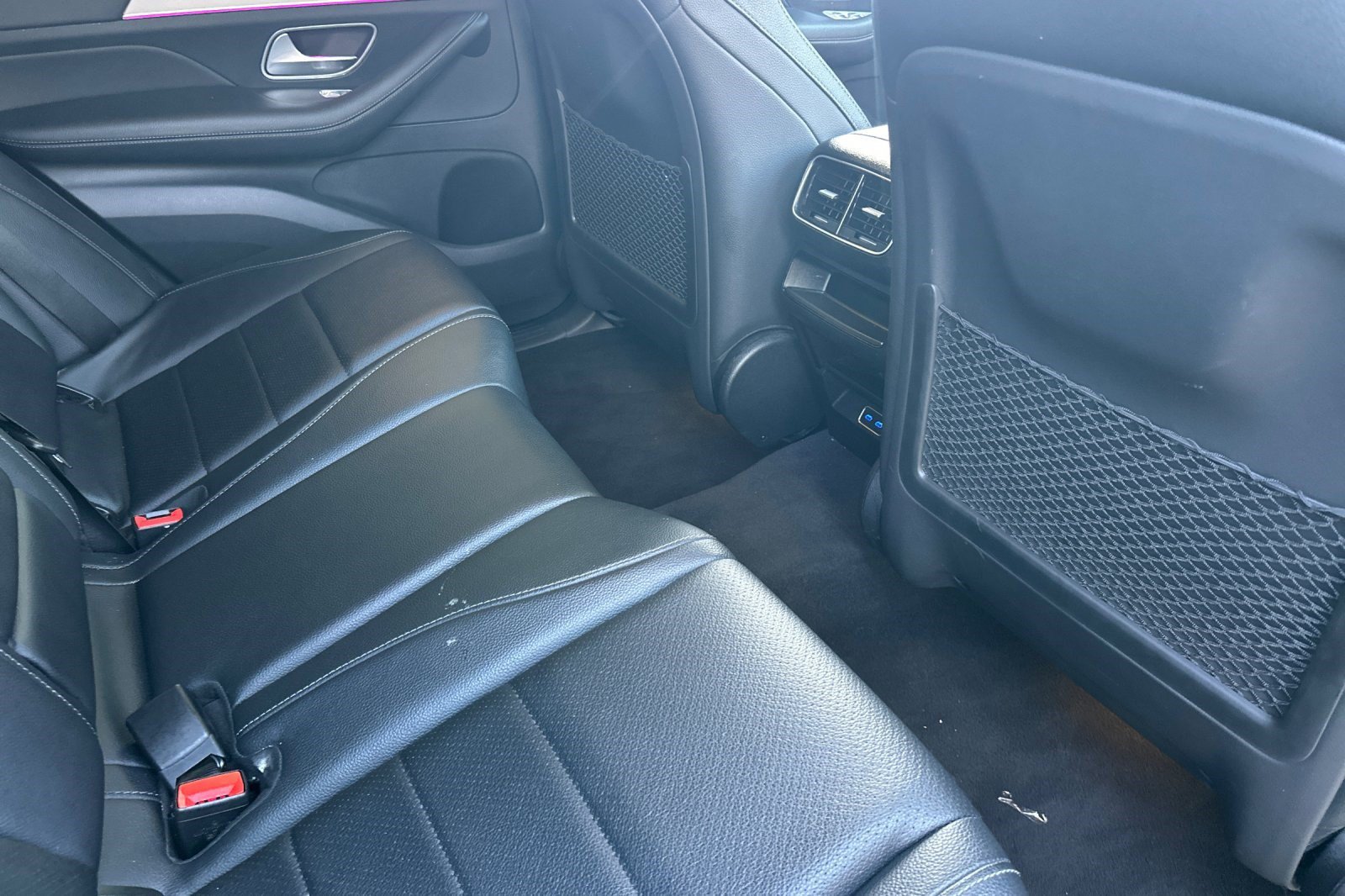 Certified 2024 Mercedes-Benz GLE 450e 4MATIC image 34