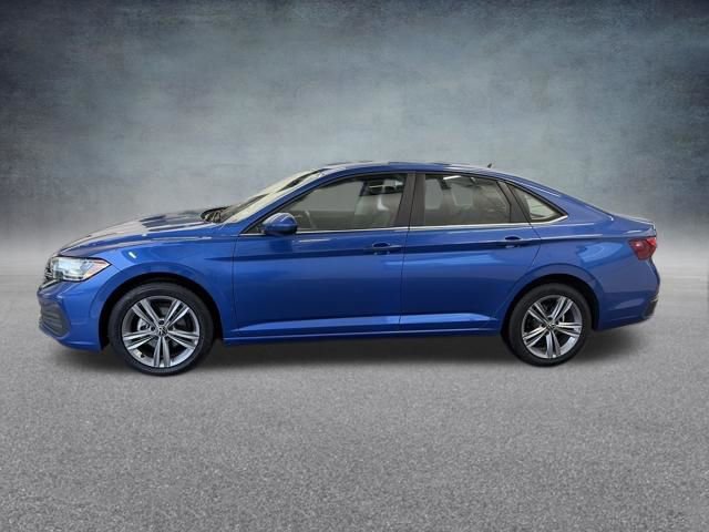 Used 2024 Volkswagen Jetta SE image 10