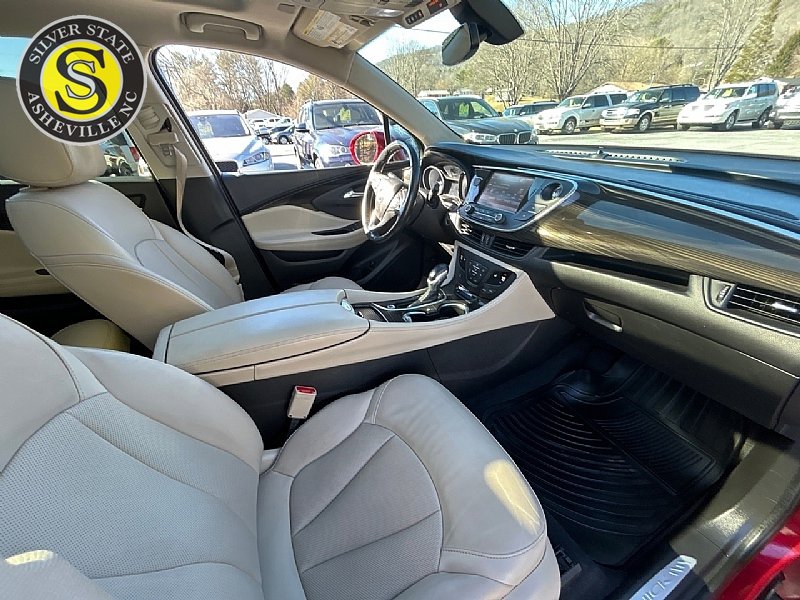 Used 2019 Buick Envision Essence FWD image 20