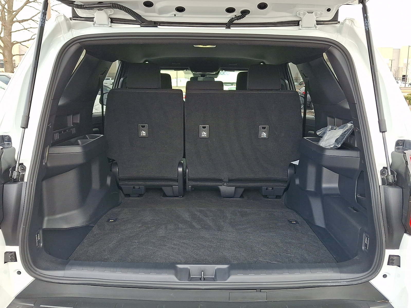 Used 2025 Toyota 4Runner SR5 image 29