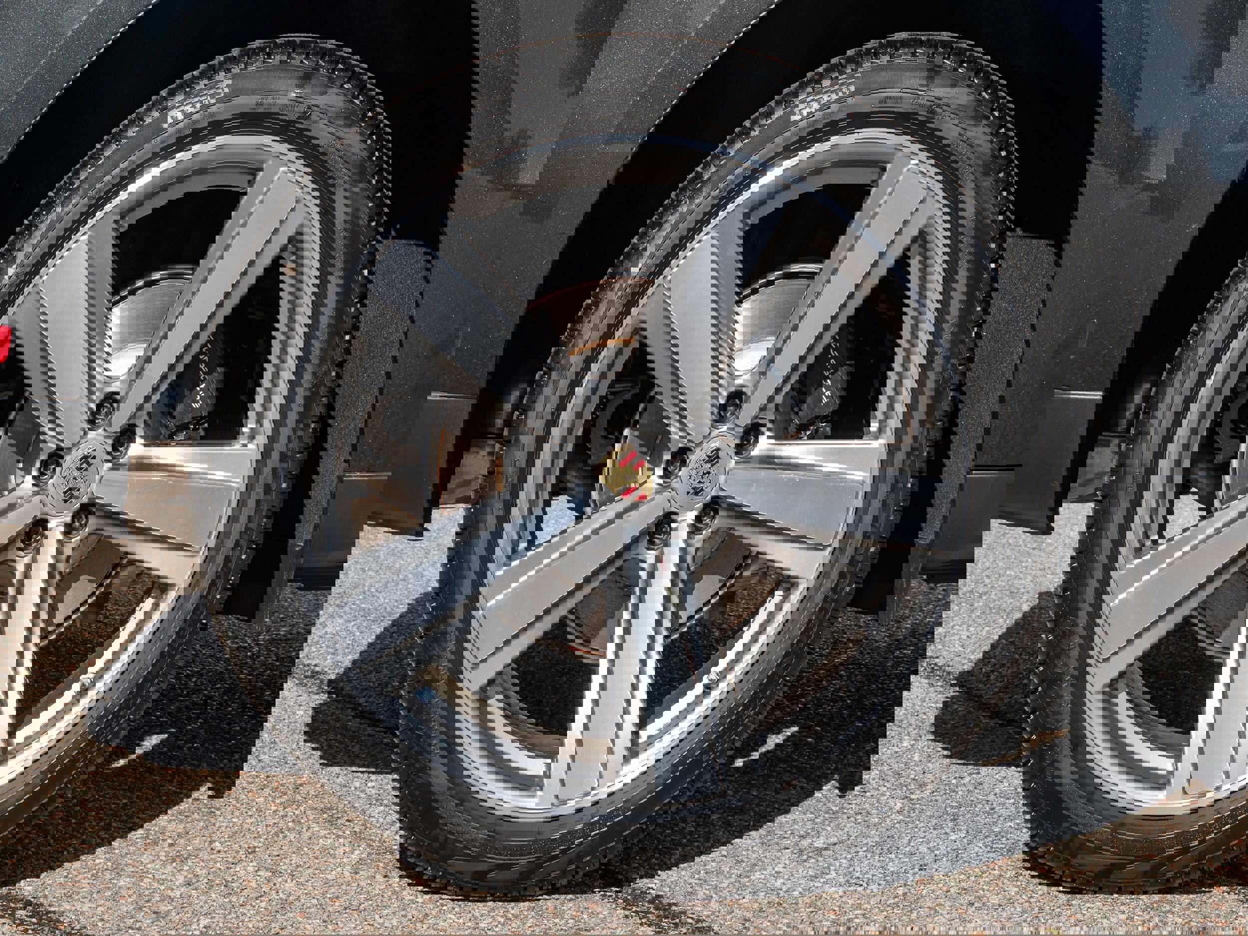 New 2026 Porsche Macan image 18