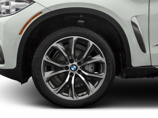 Used 2016 BMW X6 xDrive50i AWD/4WD image 14