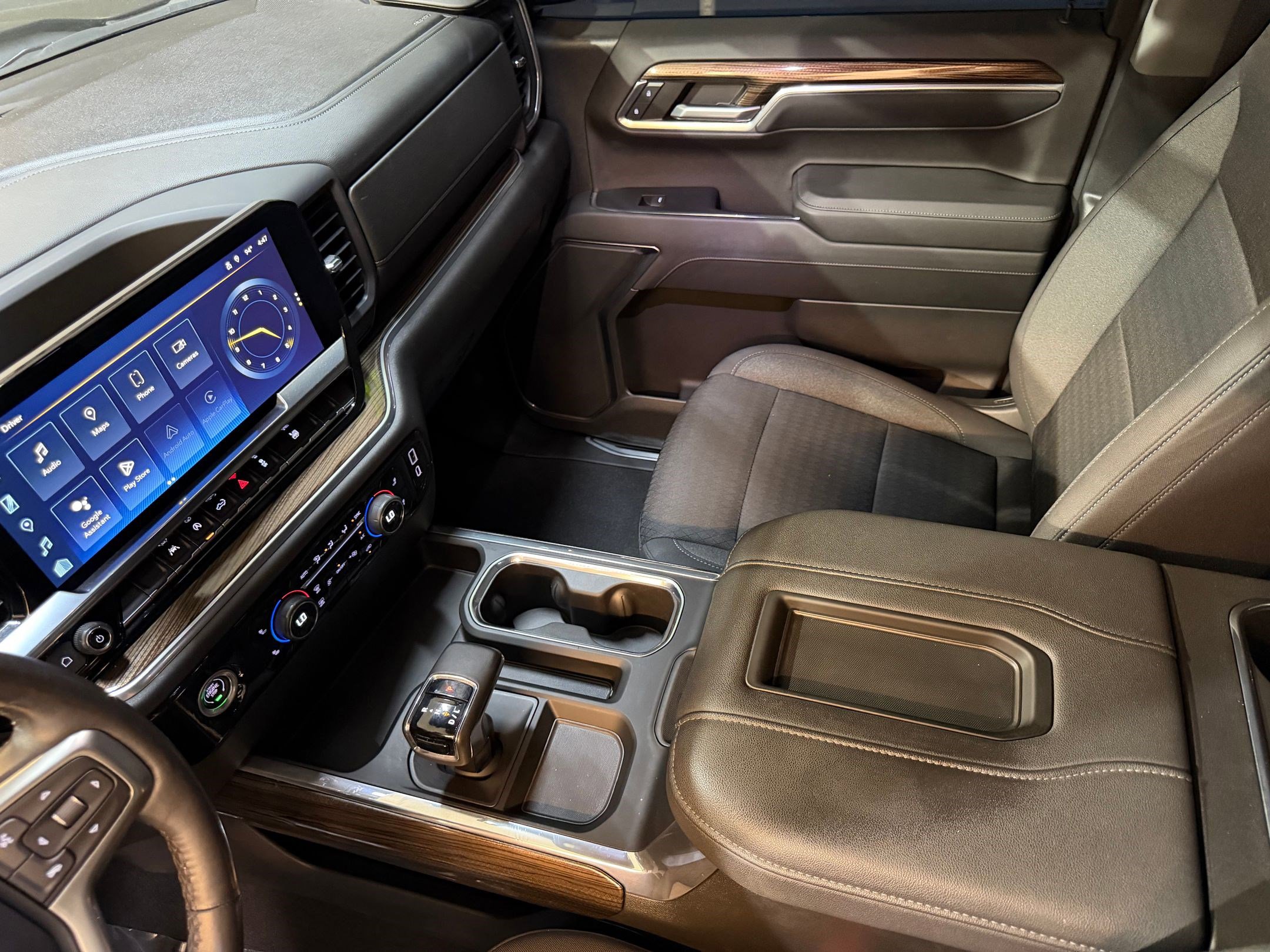 Used 2022 Chevrolet Silverado 1500 LT RWD image 33