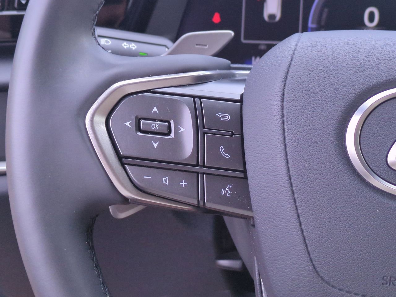 Used 2024 Lexus RZ 300e Premium image 20