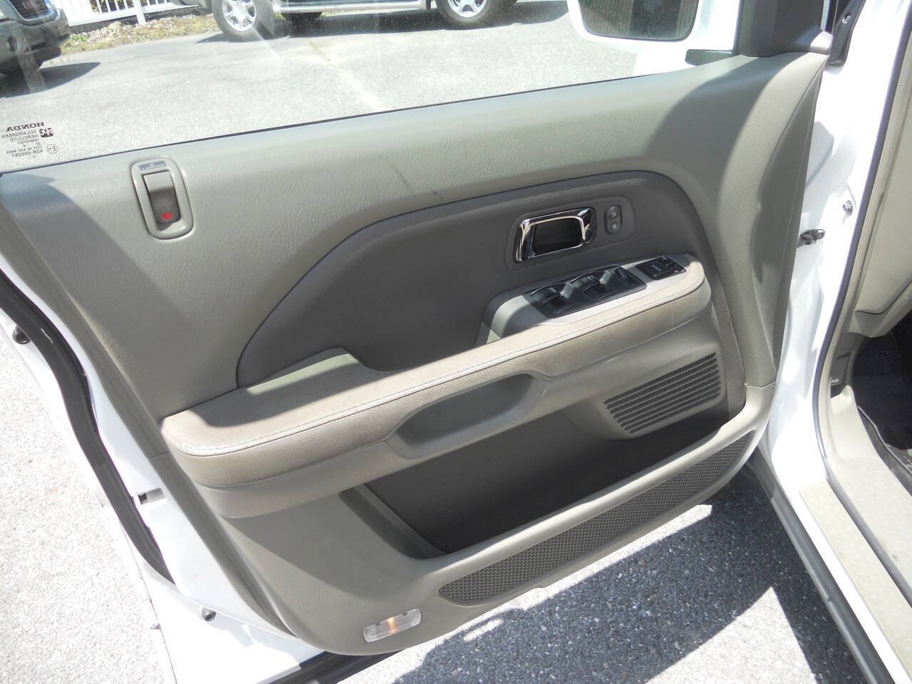 Used 2006 Honda Pilot EX-L image 11