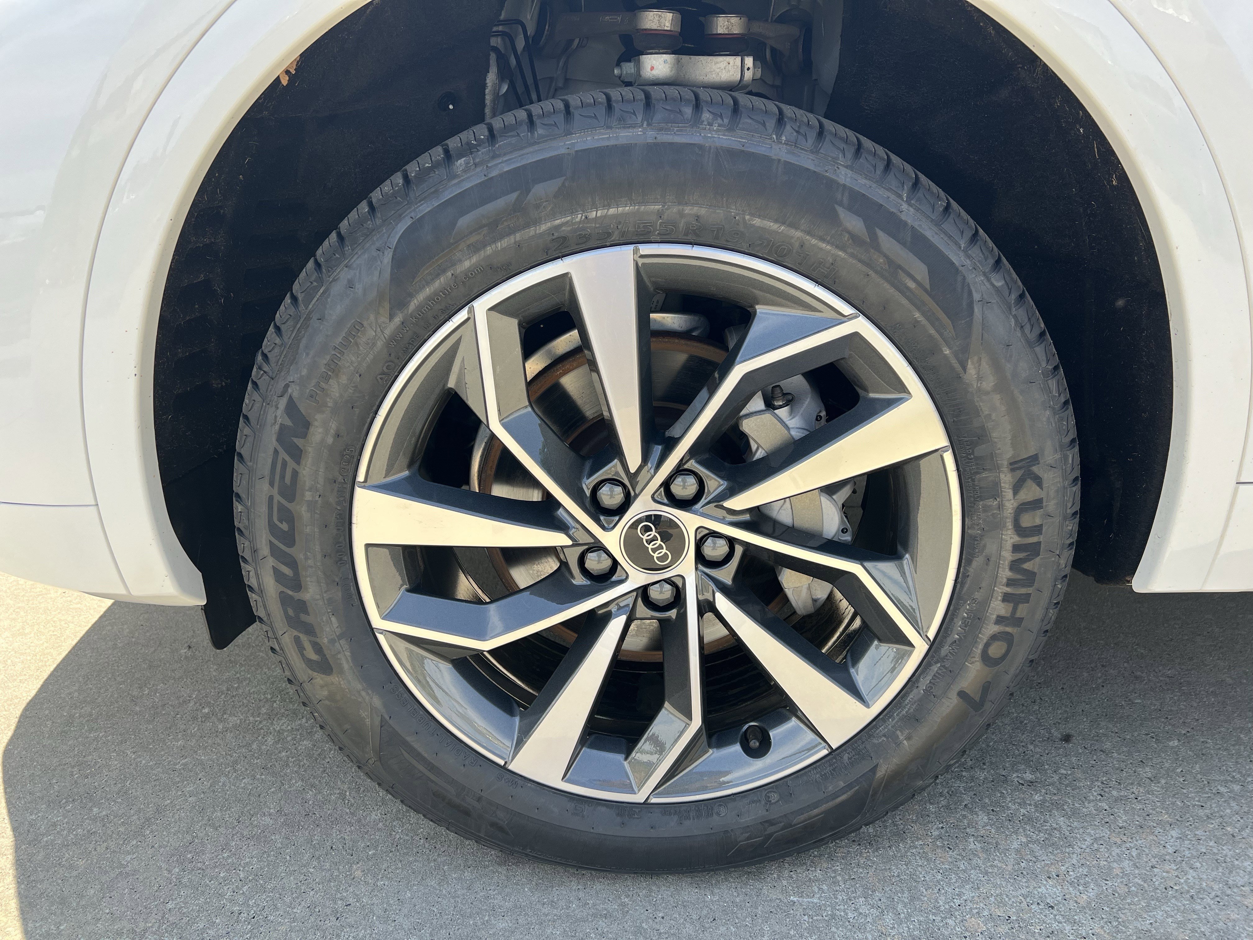 Certified 2023 Audi Q5 2.0T Premium Plus w/ Premium Plus Package AWD/4WD image 13