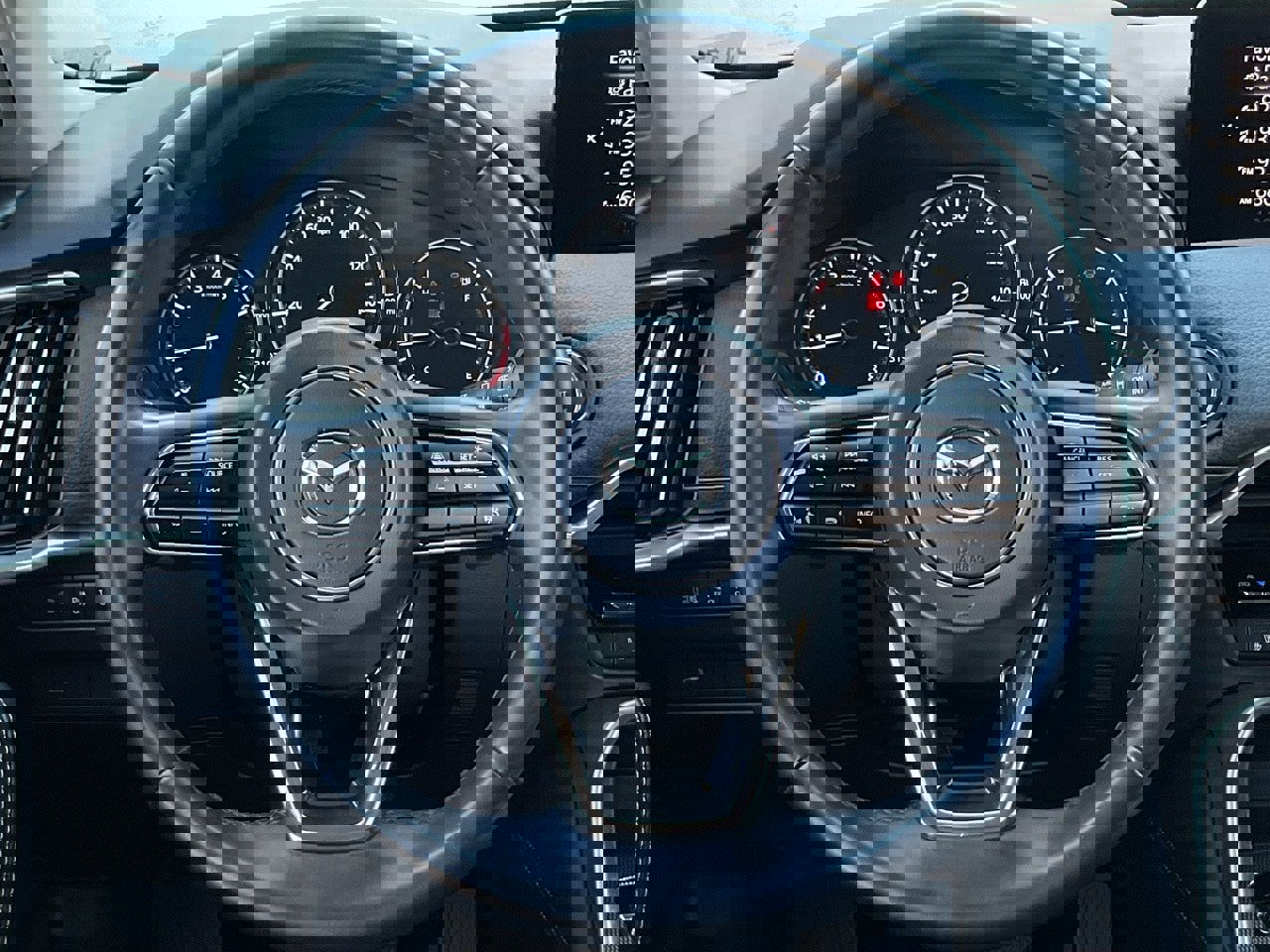 Used 2025 MAZDA CX-70 3.3 Turbo w/ Preferred Package image 29