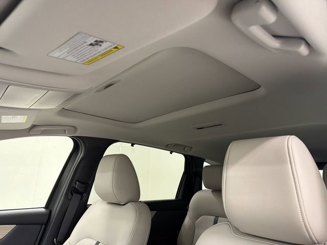 Certified 2025 MAZDA CX-70 3.3 Turbo w/ Preferred Package image 24