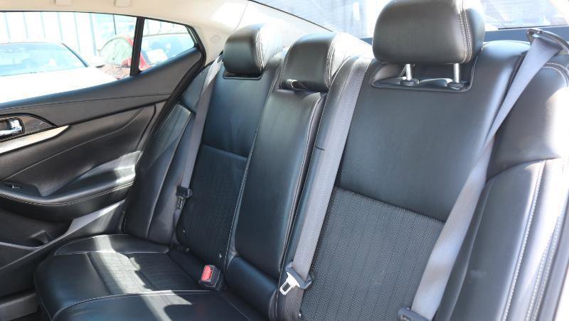 Used 2020 Nissan Maxima 3.5 SL w/ Floor Mat Group FWD image 19