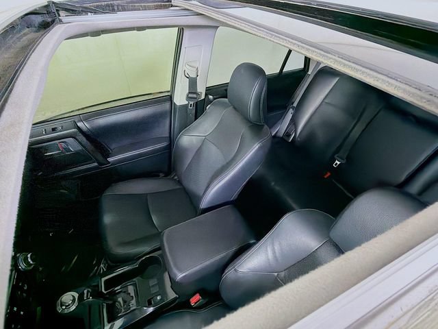Used 2019 Toyota 4Runner Limited AWD/4WD image 13