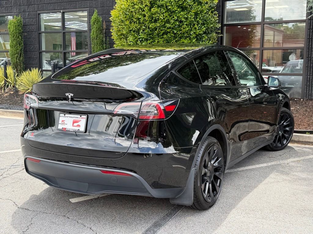 Used 2024 Tesla Model Y Long Range AWD/4WD image 12